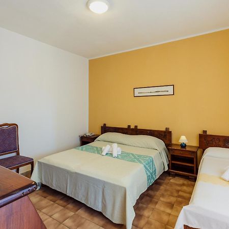 Malaspina Hotel & Resort Bosa Eksteriør bilde