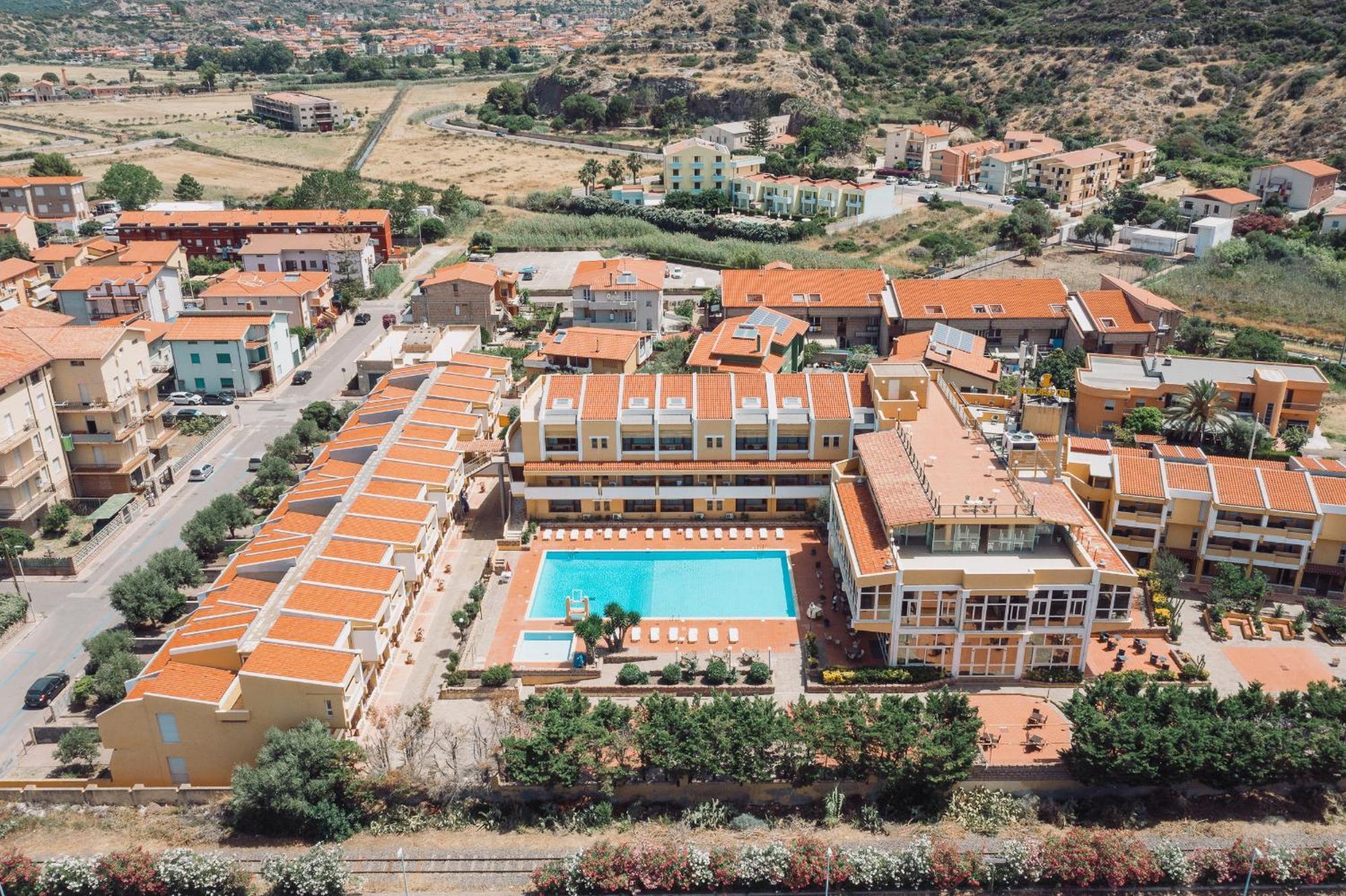 Malaspina Hotel & Resort Bosa Eksteriør bilde